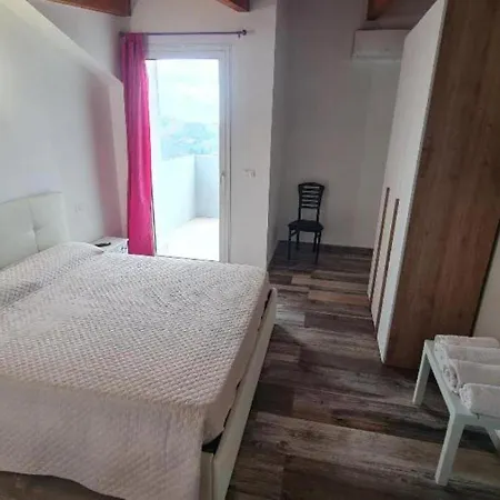 B&B Il Paradiso Cappelle sul Tavo Exterior foto