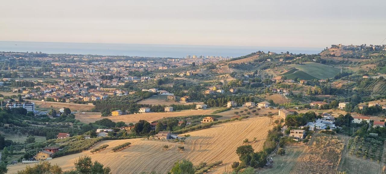 Il Paradiso Frühstückspension Cappelle sul Tavo